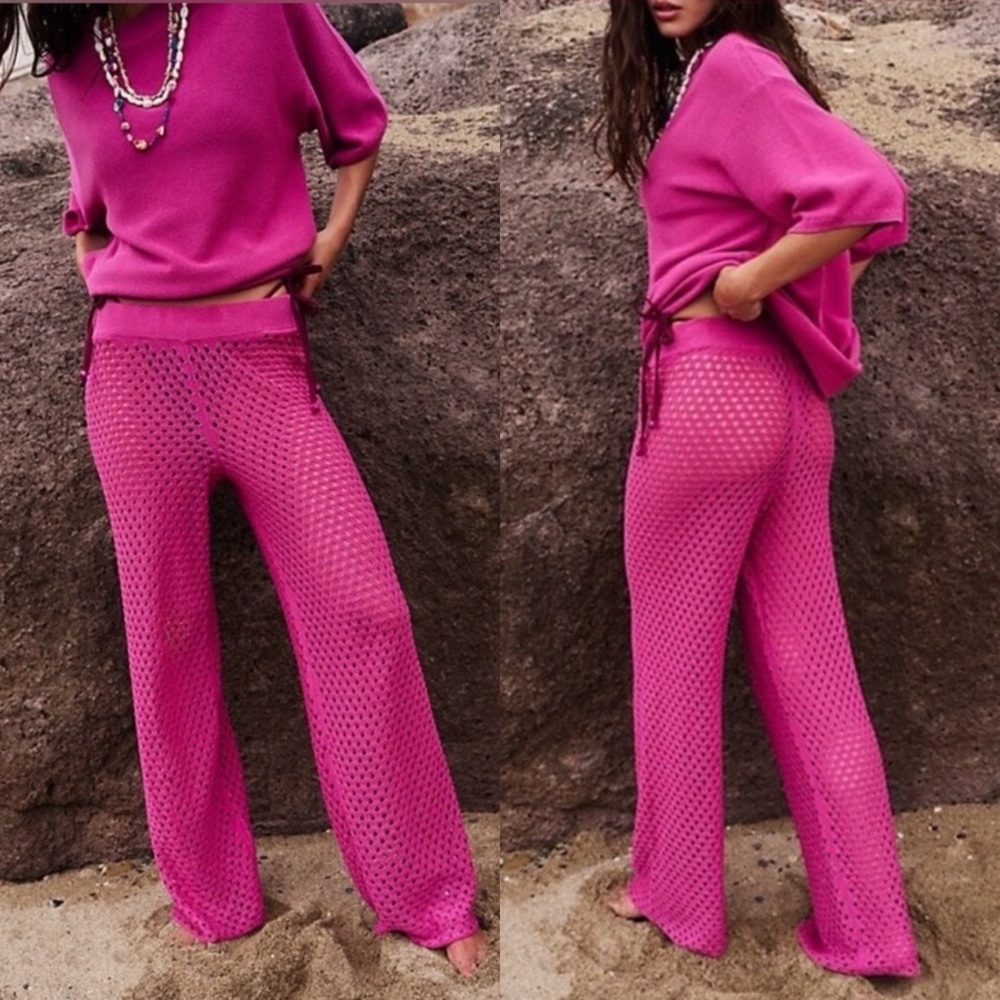 Free People Pink Crew Neck Sweater Cozy Knit